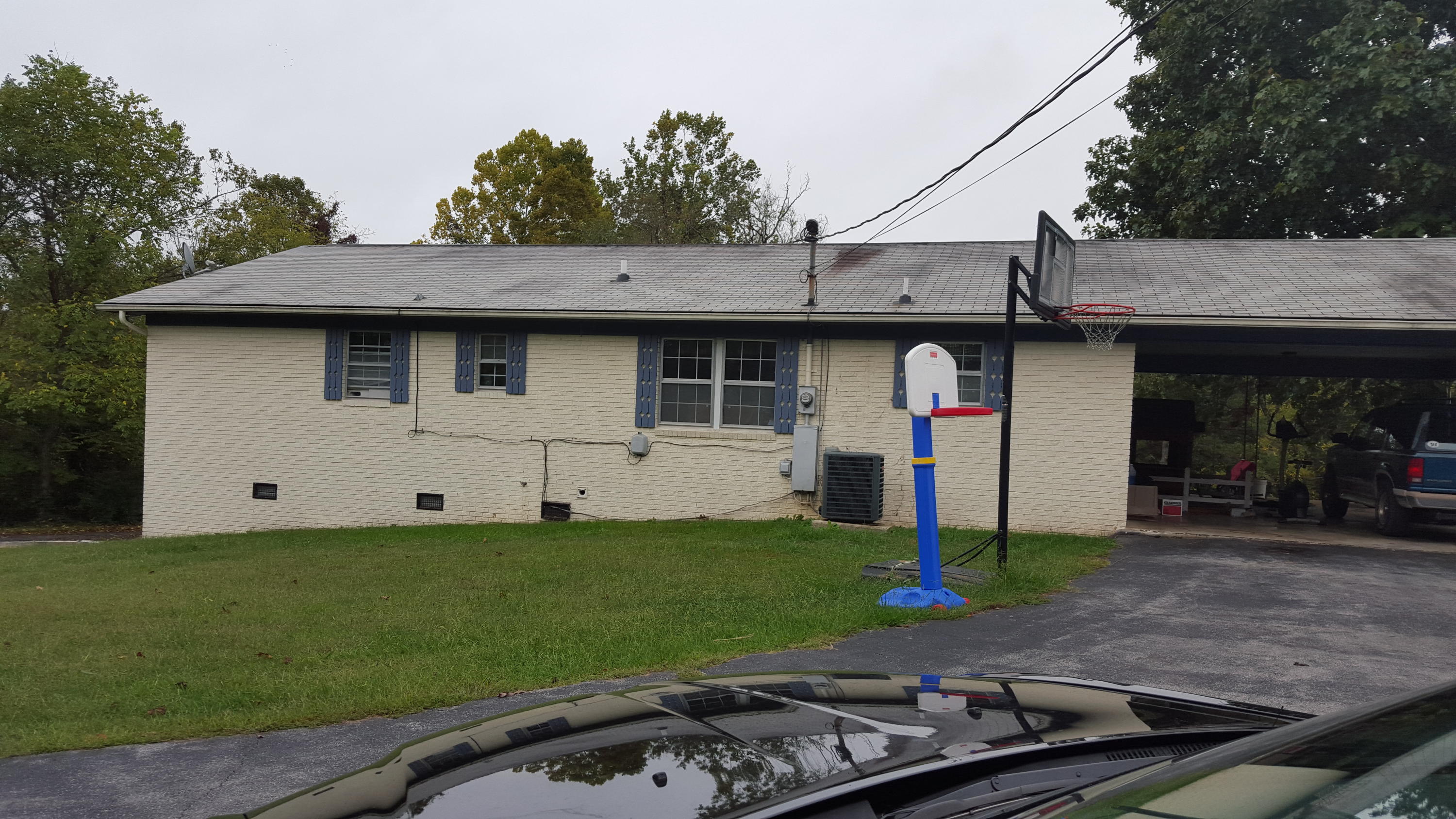 379 Wells Road Powell, TN 37849 - Photo 3 of 5 20151001_163938
