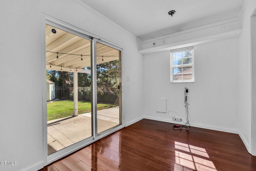 472 Geneva Avenue Claremont, CA 91711 - Photo 20 of 50 a view of empty room with wooden floor and fan