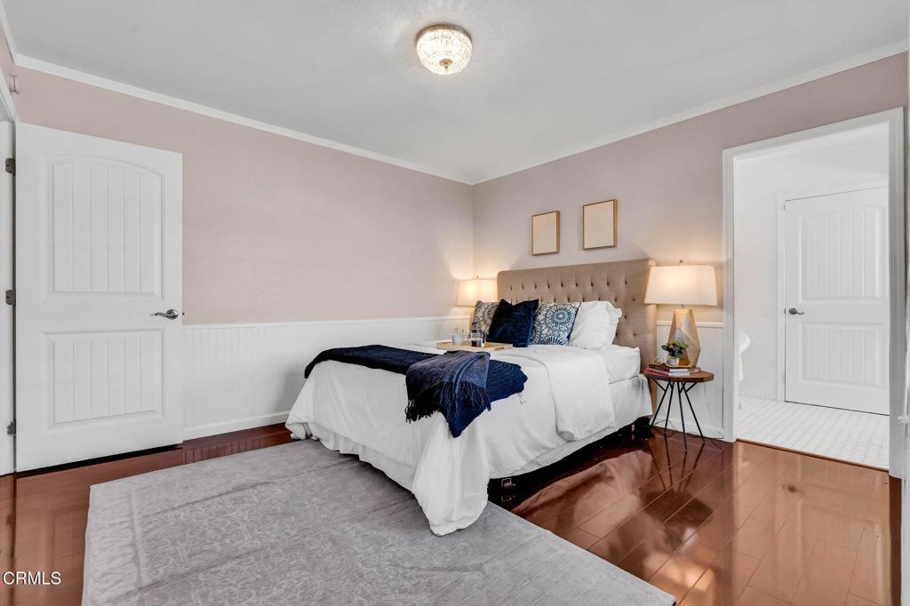 472 Geneva Avenue Claremont, CA 91711 - Photo 24 of 50 a bedroom with a bed and a night stand