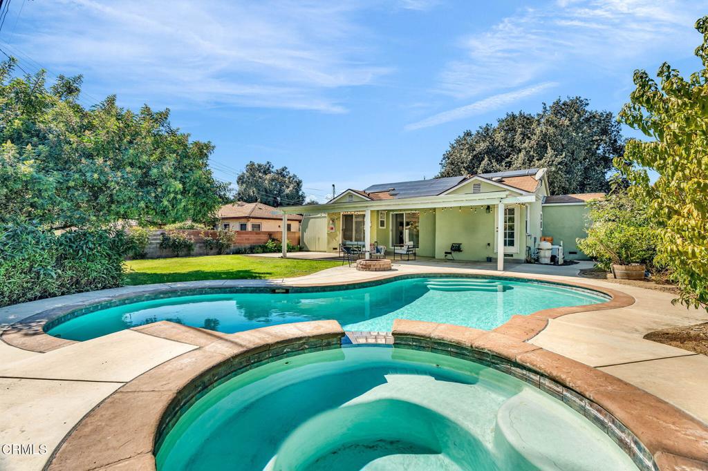 472 Geneva Avenue Claremont, CA 91711 - Photo 42 of 50 a view of an house with swimming pool and yard