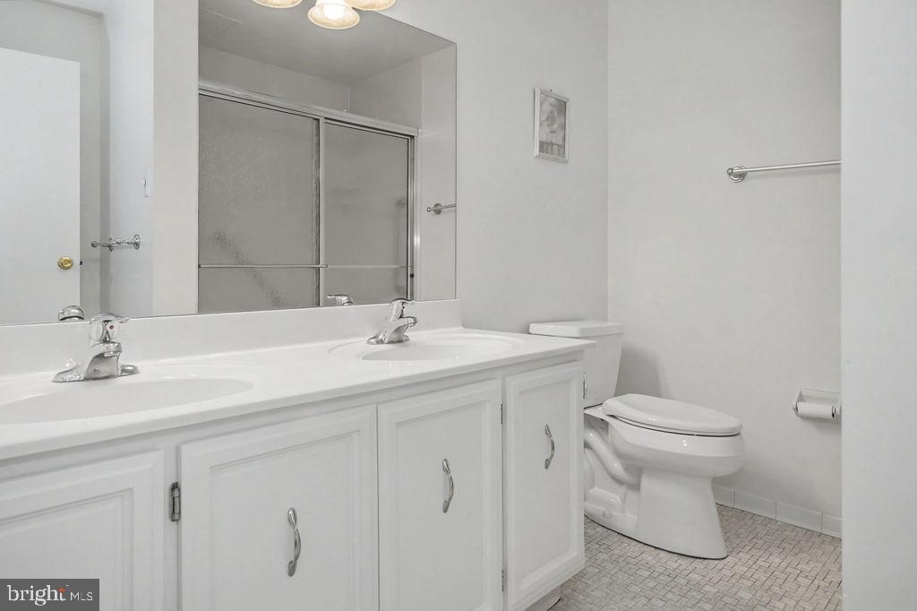 614 Loveville Road, Unit D1D Hockessin, DE 19707 - Photo 15 of 22 Full Bathroom