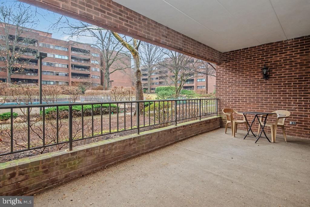 614 Loveville Road, Unit D1D Hockessin, DE 19707 - Photo 17 of 22 Nice Porch Area
