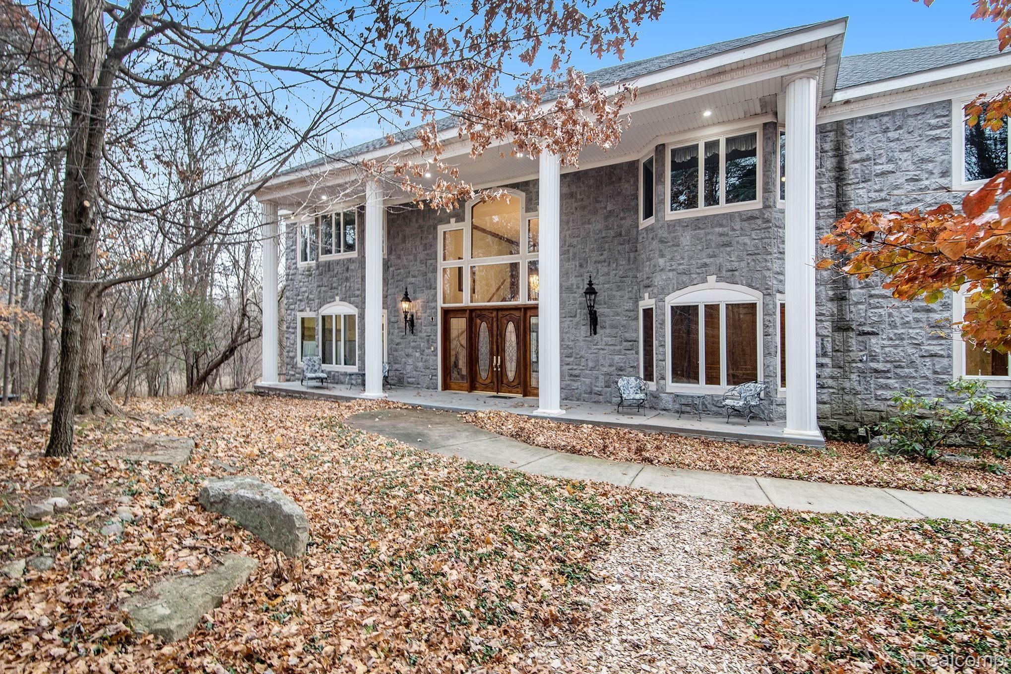 2401 Sullivan Road Oxford, MI 48371 - Photo 5 of 31 Main 1.jpg