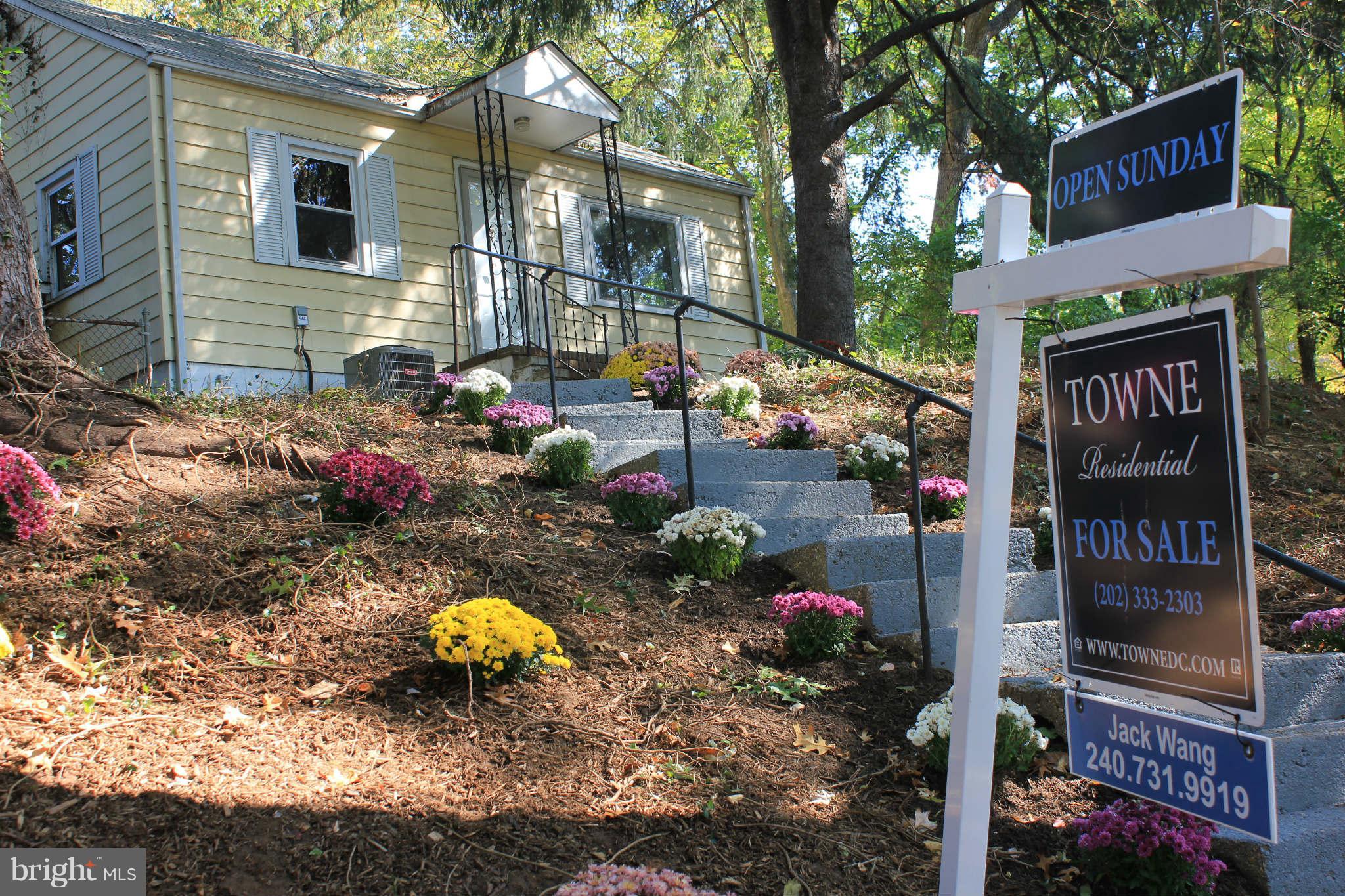 12107 Dewey Road Silver Spring, MD 20906 - Photo 1 of 30 a view of a street with sitting area