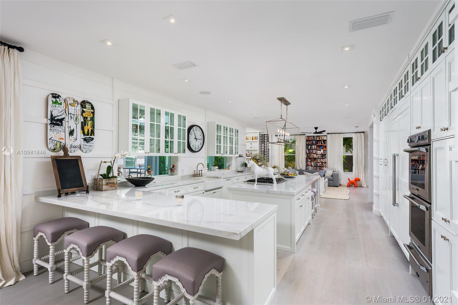 925 Mariner Drive Key Biscayne, FL 33149 - Photo 13 of 56