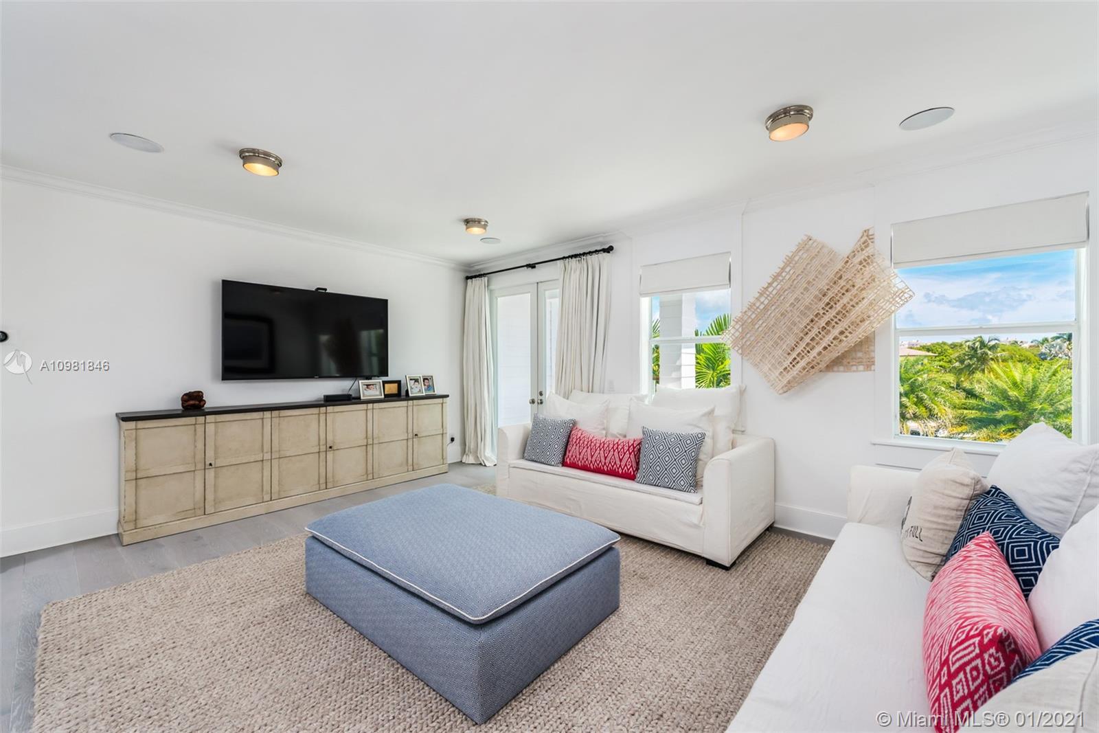 925 Mariner Drive Key Biscayne, FL 33149 - Photo 32 of 56