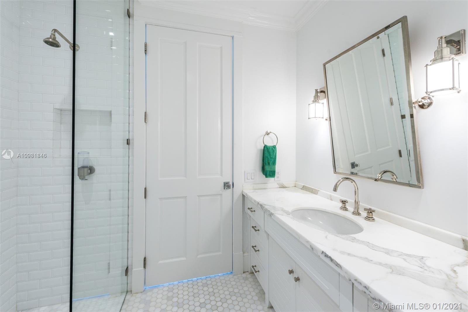 925 Mariner Drive Key Biscayne, FL 33149 - Photo 38 of 56