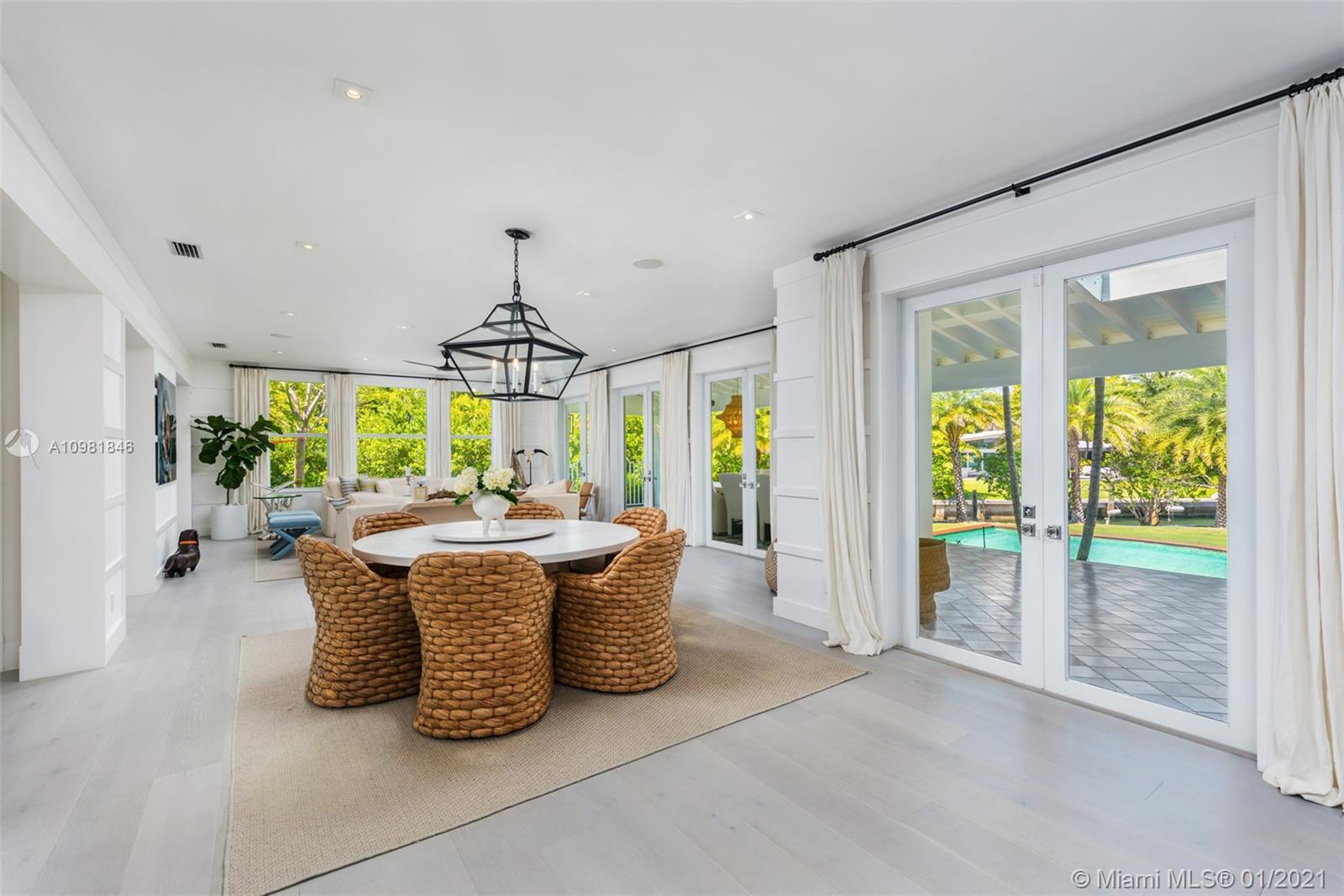 925 Mariner Drive Key Biscayne, FL 33149 - Photo 10 of 56