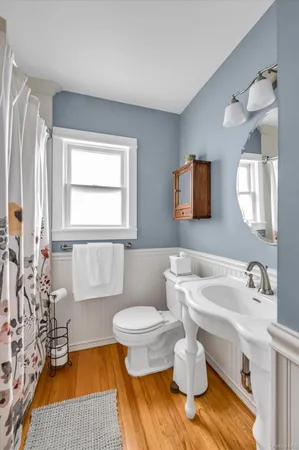 $779,000 | 9 Aster Avenue, Merrick, NY 11566