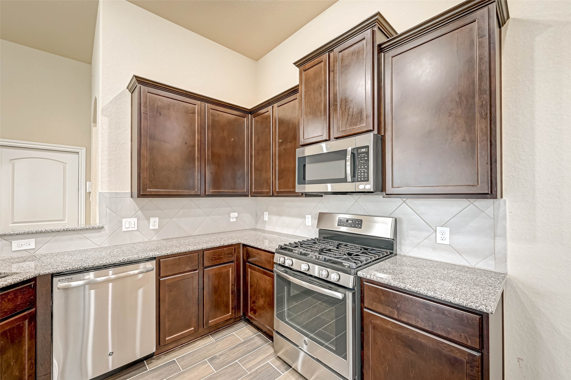 4903 Windy Poplar Trail Rosenberg, TX 77471 - Photo 18 of 42