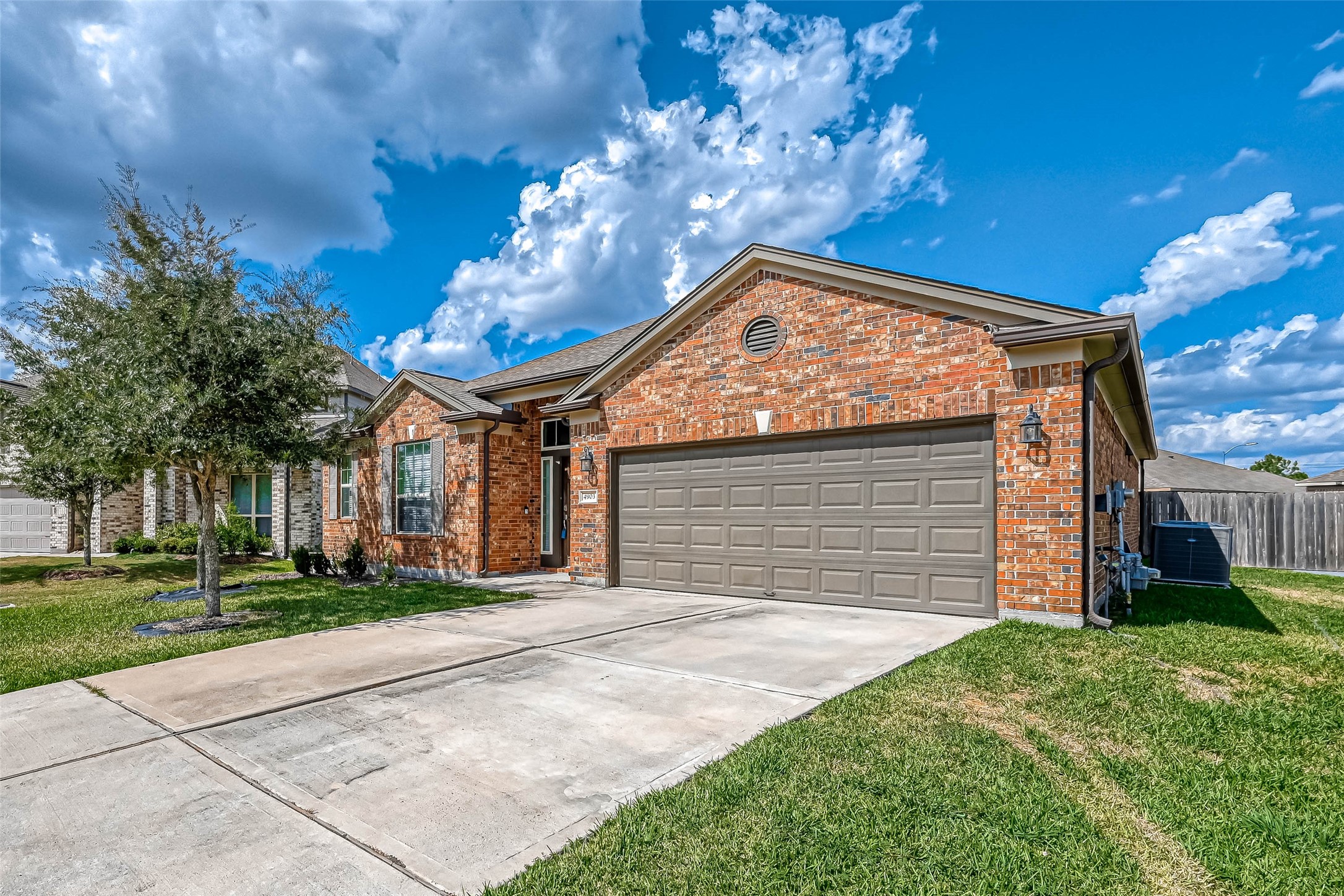 4903 Windy Poplar Trail Rosenberg, TX 77471 - Photo 3 of 42