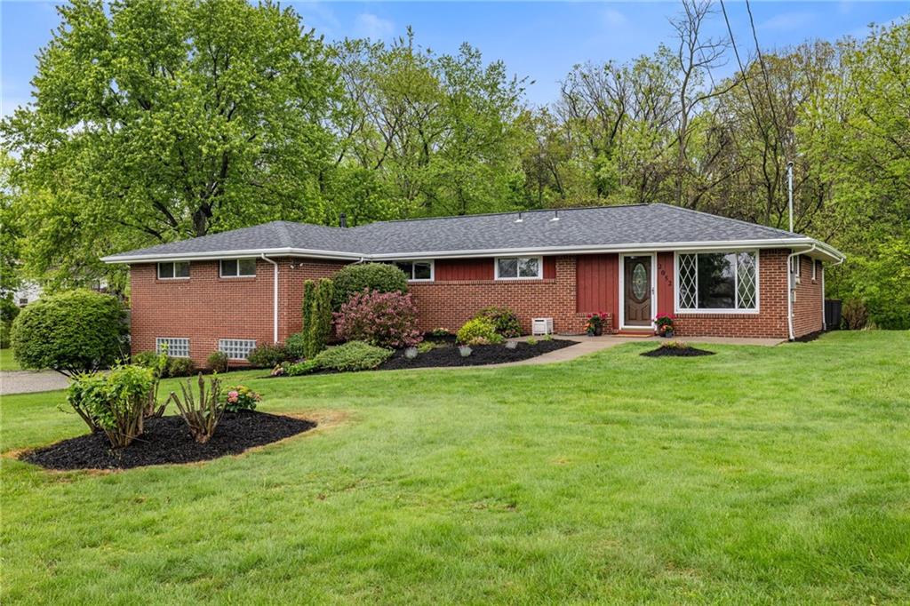 2052 Hulton Road Verona, PA 15147 - Photo 3 of 47