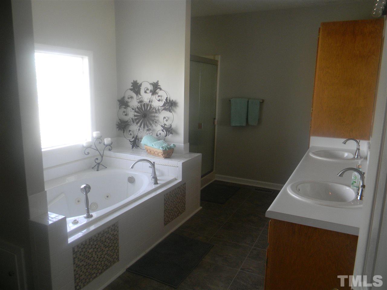 6263 Green Path Road Dunn, NC 28334 - Photo 16 of 23