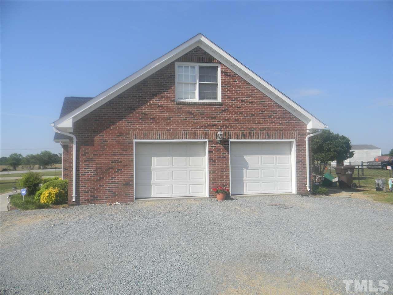 6263 Green Path Road Dunn, NC 28334 - Photo 4 of 23