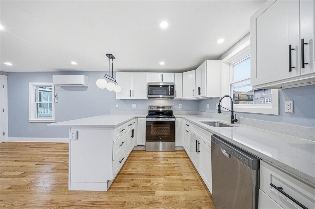 12 Howard Street Lynn, MA 01902 - Photo 3 of 41