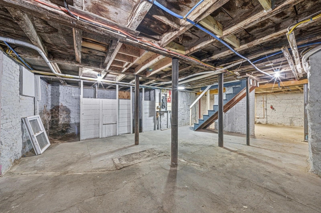 12 Howard Street Lynn, MA 01902 - Photo 36 of 41
