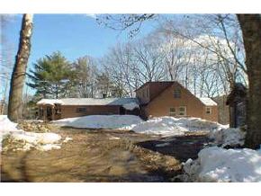 35 Valley View Road New Boston, NH 03070 - Photo 2 of 4