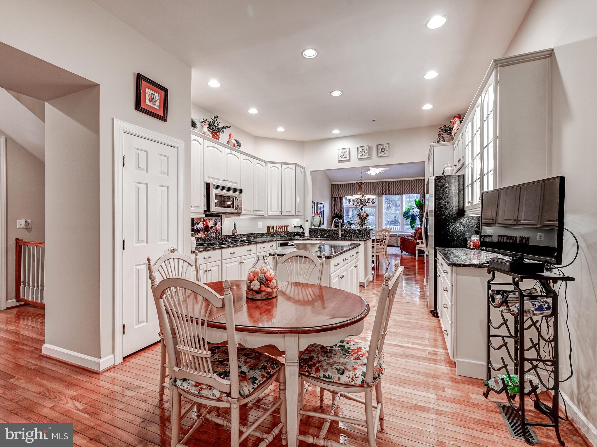 8431 Meadowsweet Road, Unit 8431 Baltimore, MD 21208 - Photo 21 of 48