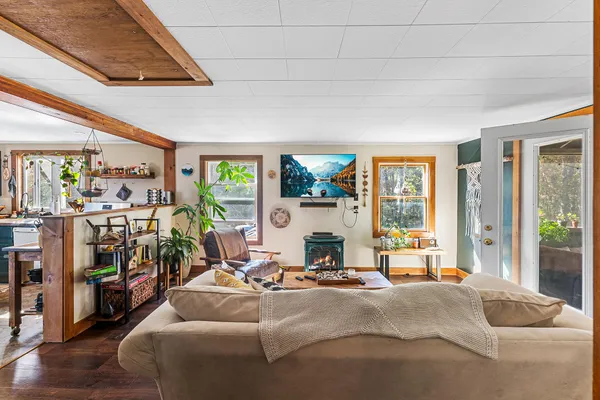 $395,000 | 9 Bearces Hill Road, Bristol, ME 04539