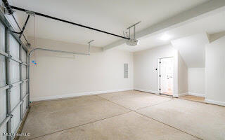 2134 Scott Mdws Lane Hernando, MS 38632 - Photo 25 of 27 Garage