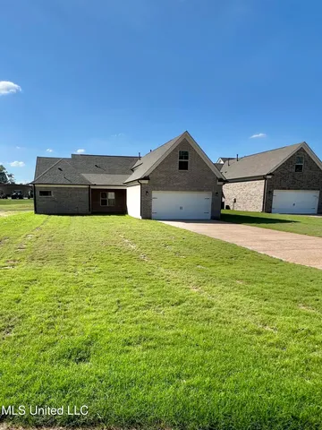 $371,900 | 2134 Scott Mdws Lane, Hernando, MS 38632