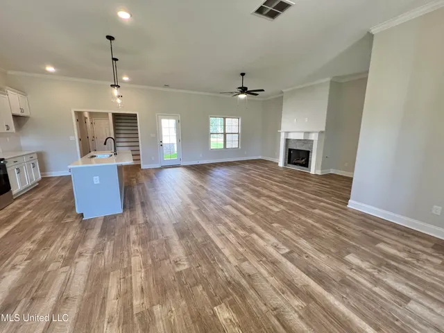 $371,900 | 2134 Scott Mdws Lane, Hernando, MS 38632