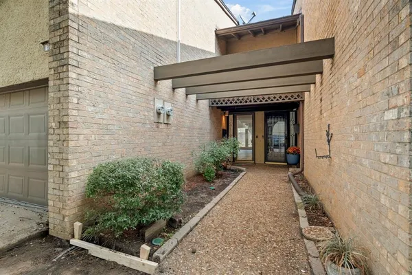$237,900 | 1816 Mojave Place, Irving, TX 75061