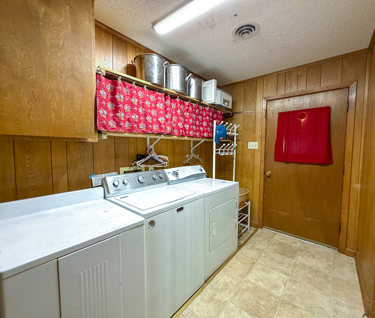 301 Paul Poe Road Livingston, TX 77351 - Photo 27 of 49