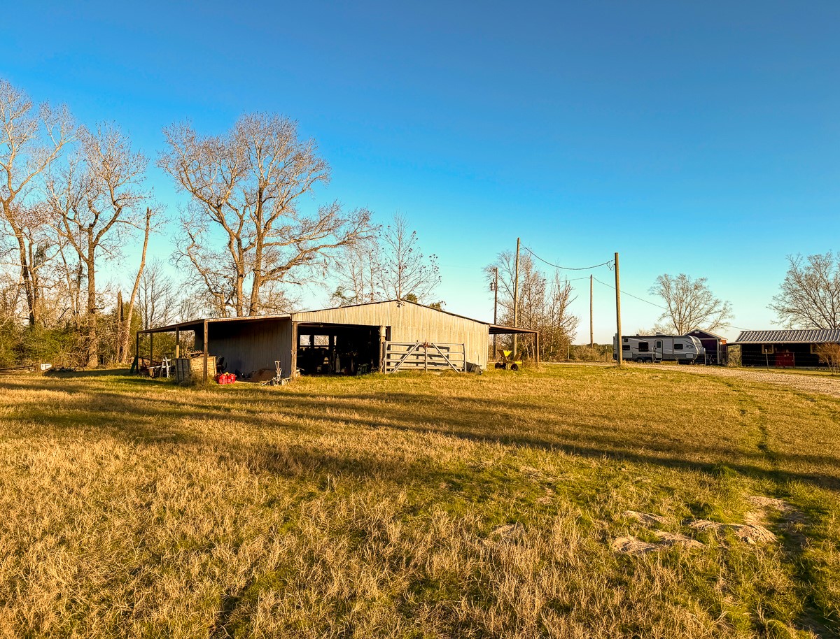 301 Paul Poe Road Livingston, TX 77351 - Photo 40 of 49