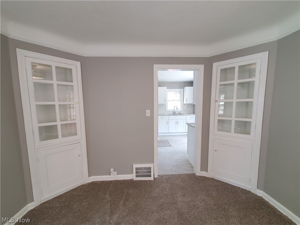 3542 Boynton Road Cleveland Heights, OH 44121 - Photo 10 of 33