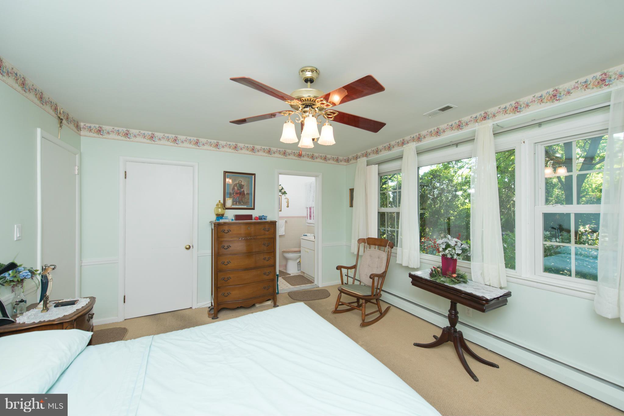 913 Starbit Road Baltimore, MD 21286 - Photo 15 of 30 Bedroom (Master)
