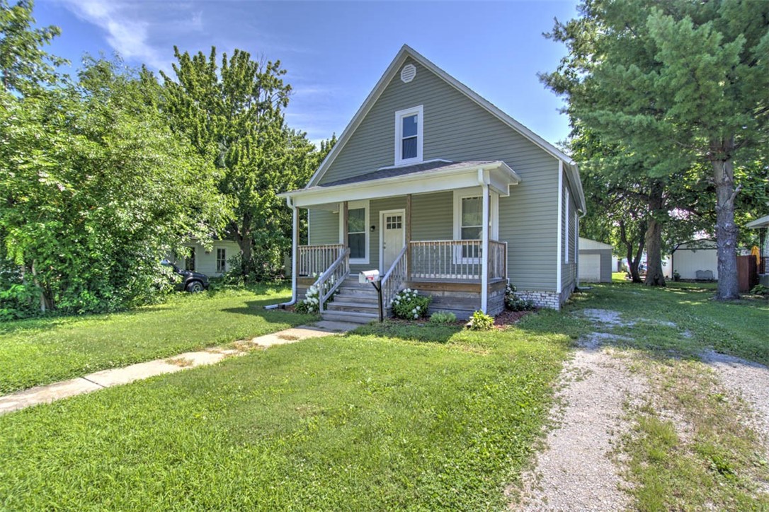 110 North Poplar Street Assumption, IL 62510 - Photo 8 of 27