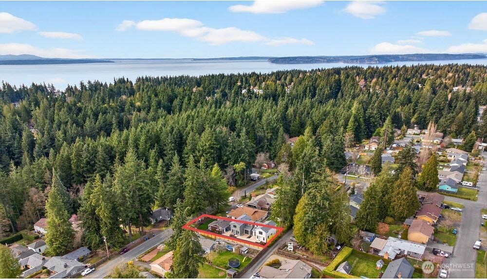 20701 82nd Avenue West Edmonds, WA 98026 - Photo 11 of 11 a view of a city