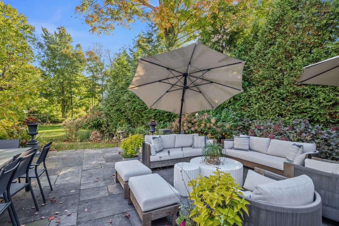 16 Harwood Road East Greenwich, RI 02818 - Photo 12 of 14