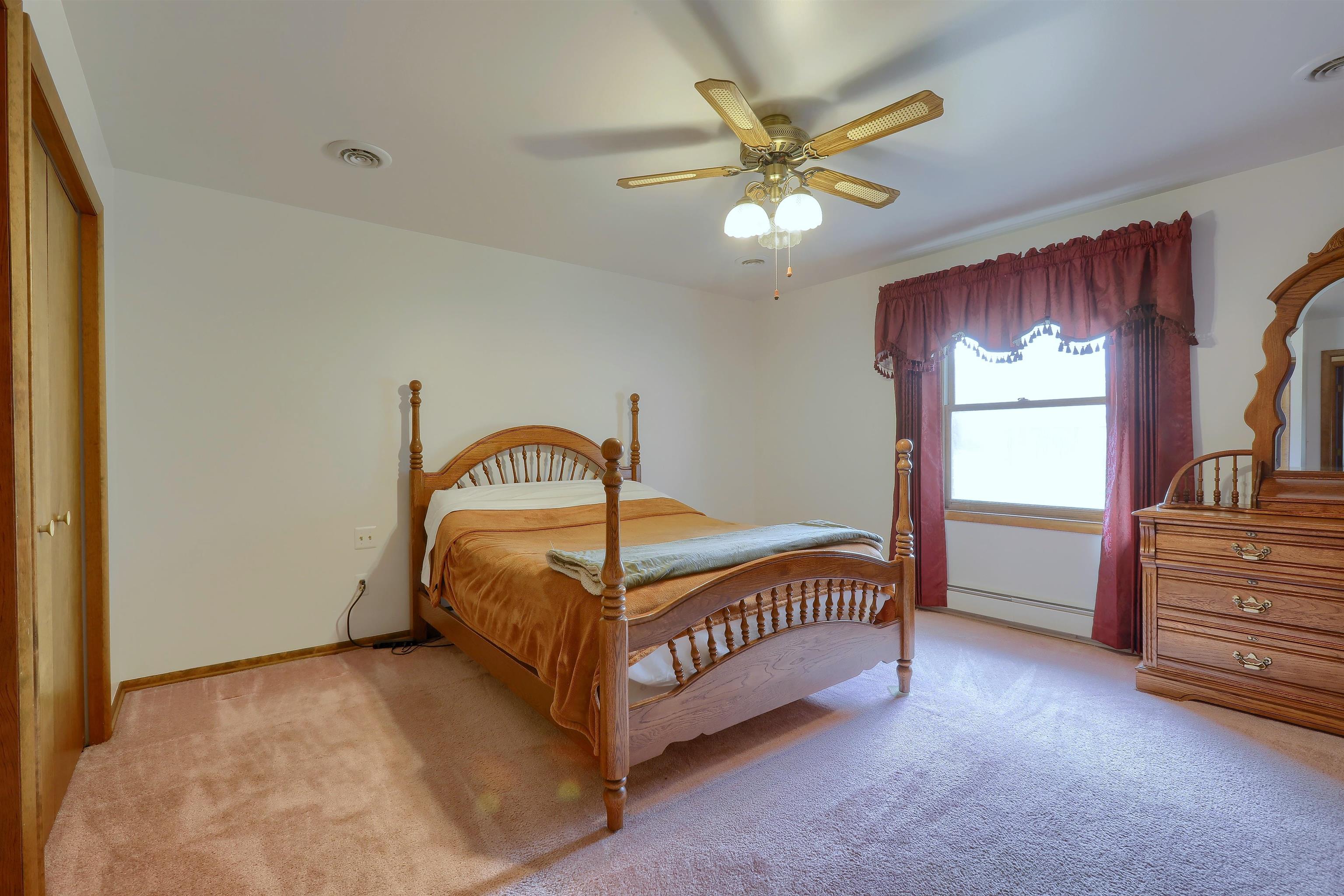 2734 East Wattles Road Troy, MI 48083 - Photo 21 of 44