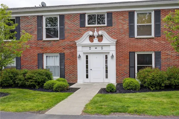 $112,000 | 63 Maplewood Avenue, Unit 205, Mendon, NY 14472