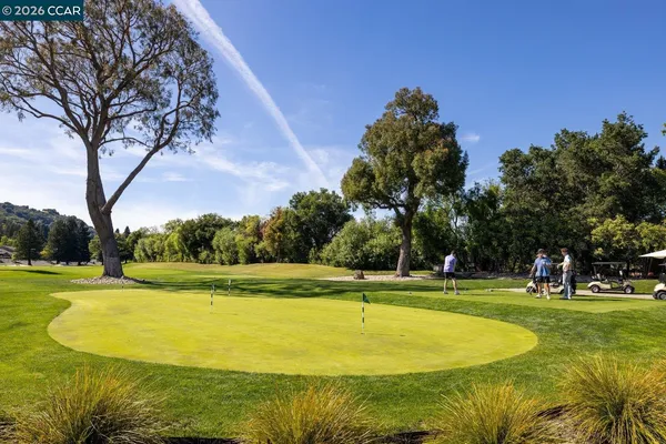 $1,495,000 | 1712 St Andrews Drive, Moraga, CA 94556