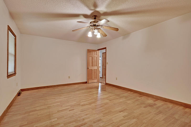 149 Shoofly Road Ridgeville, SC 29472 - Photo 11 of 33 149 Shoofly 14