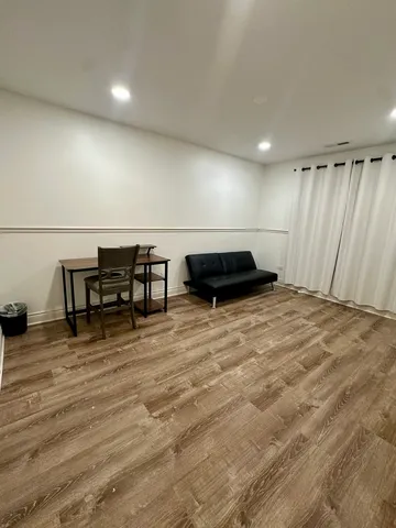 $164,900 | 2807 Glenwood Lansing Road, Unit 212, Lynwood, IL 60411