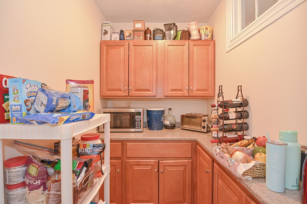 7 Harding Street Grafton, MA 01560 - Photo 18 of 35