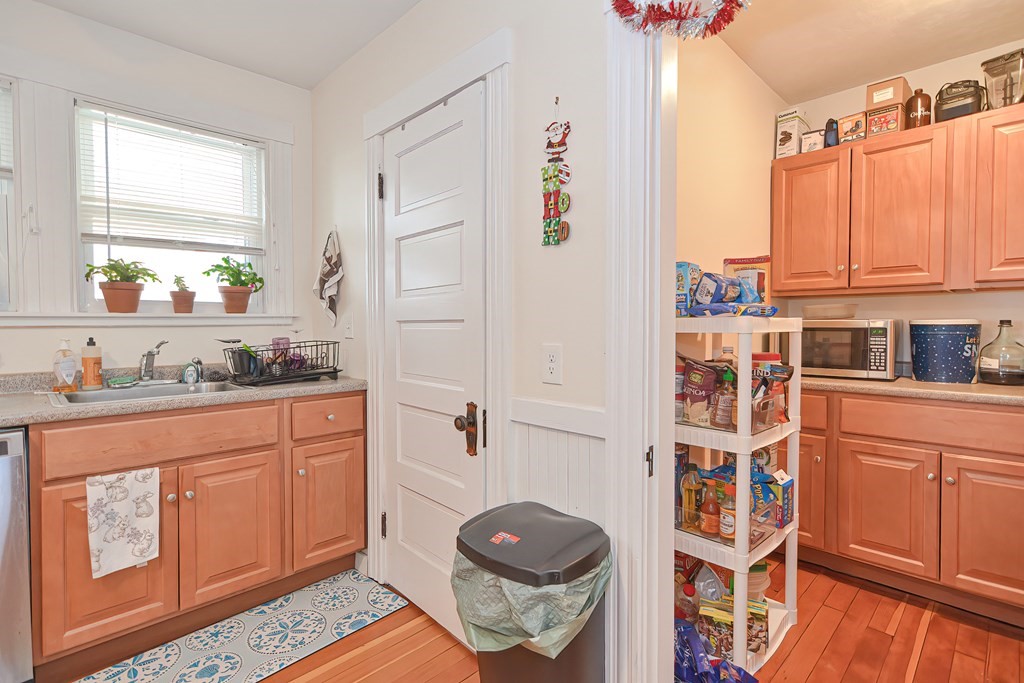 7 Harding Street Grafton, MA 01560 - Photo 21 of 35