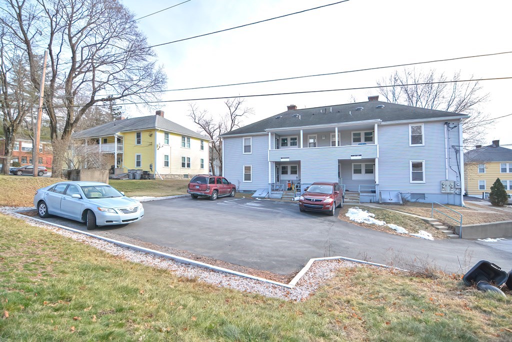 7 Harding Street Grafton, MA 01560 - Photo 3 of 35