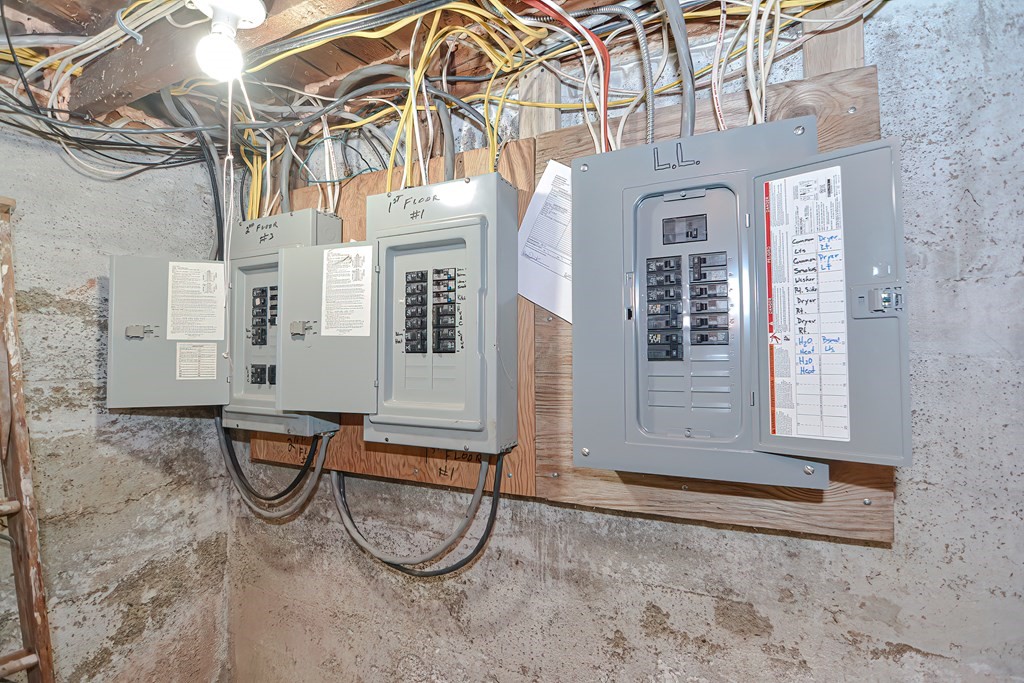 7 Harding Street Grafton, MA 01560 - Photo 32 of 35