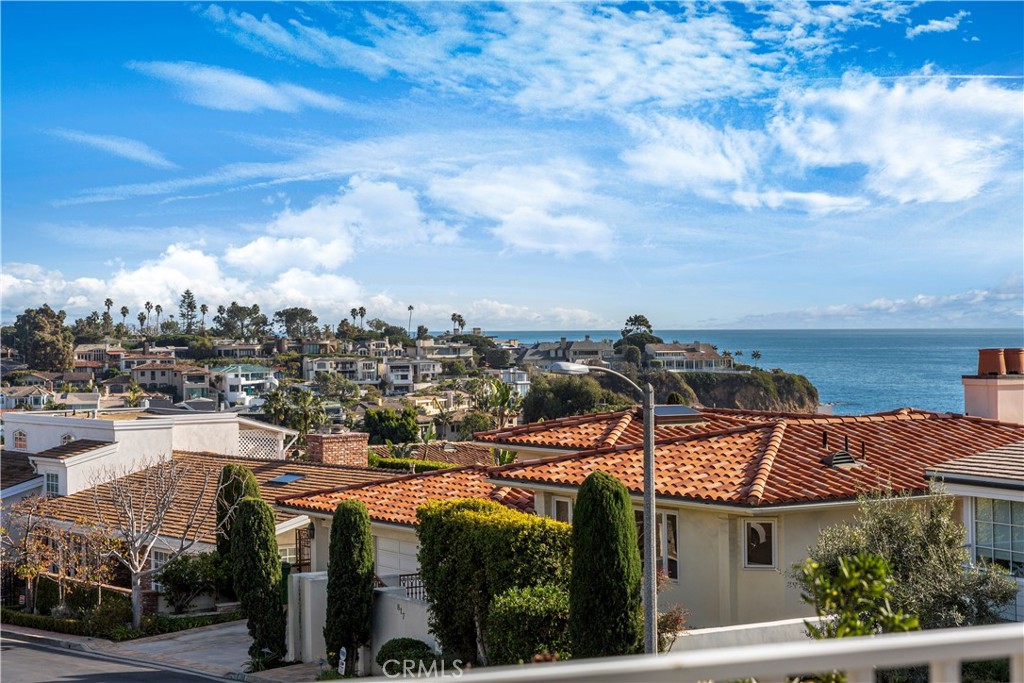 822 Emerald Bay Laguna Beach, CA 92651 - Photo 4 of 26 a view of a city