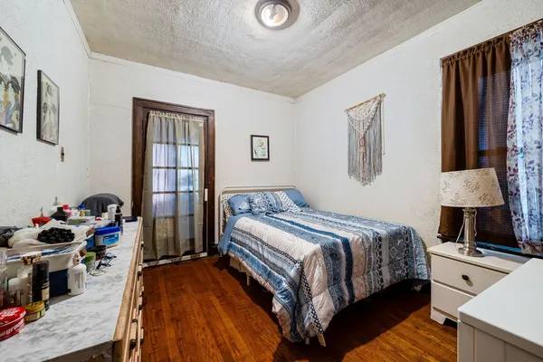 $289,900 | 7837 South Winchester Avenue, Chicago, IL 60620