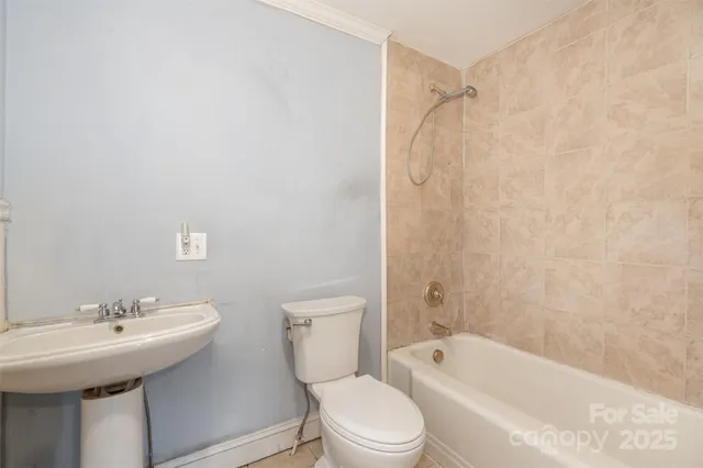 $275,000 | 4030 Peachtree Street, Hickory Grove, SC 29717