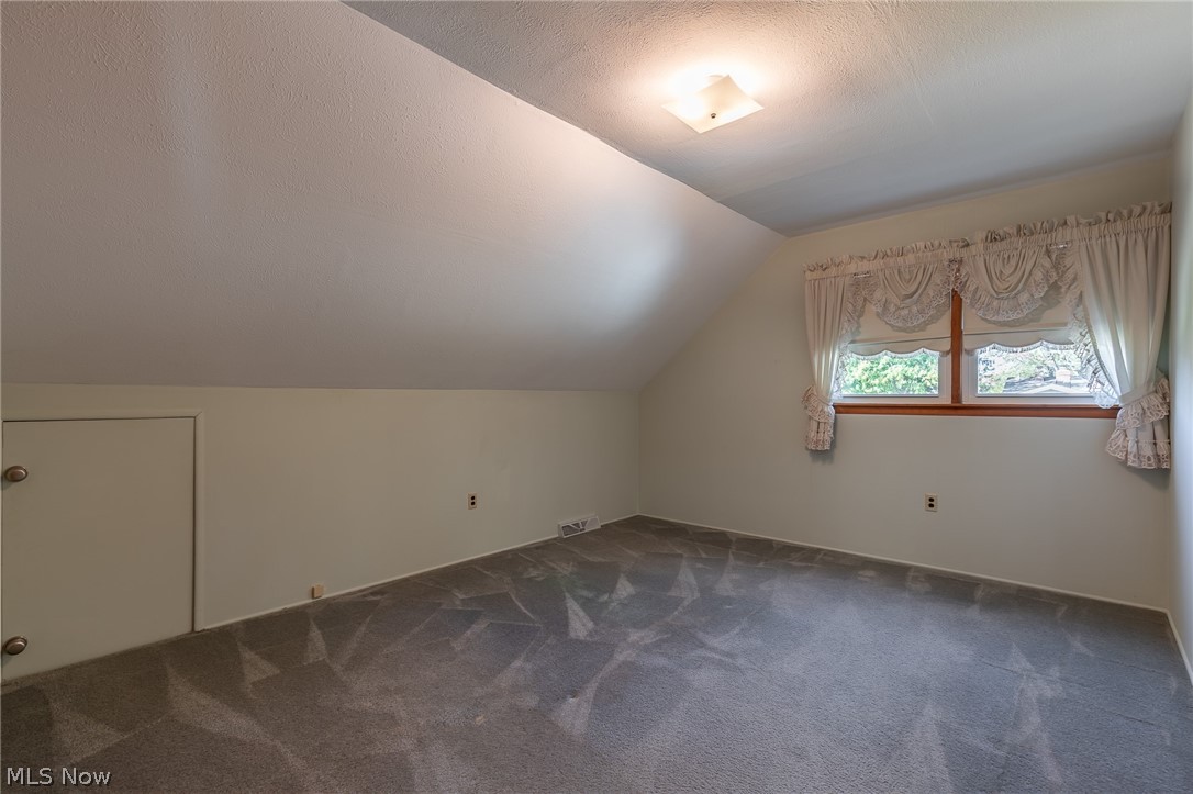 37051 Reeves Road Eastlake, OH 44095 - Photo 8 of 27 Gallery Image 8