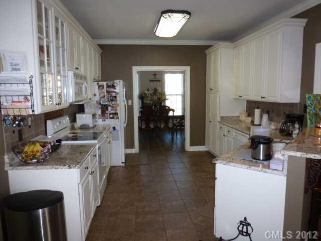 575 State Rd S-29-38, Unit 15 Lancaster, SC 29720 - Photo 5 of 16 Gallery Image 5