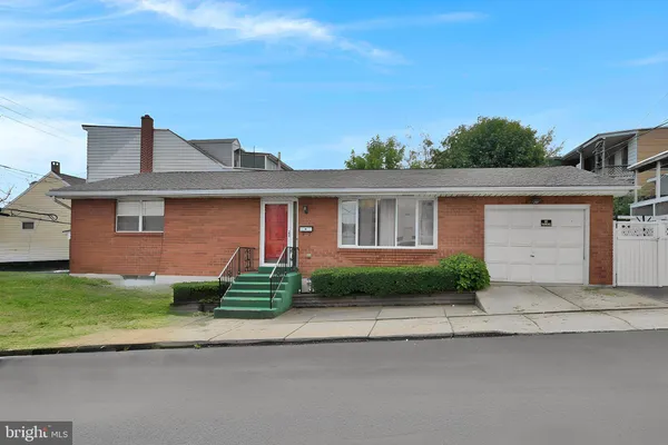 $160,000 | 22 West Cherry Street, Shenandoah, PA 17976