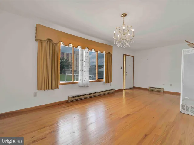 $160,000 | 22 West Cherry Street, Shenandoah, PA 17976